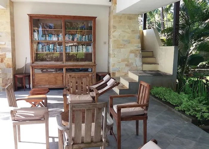 Villa Agung Bali Nirwana And *